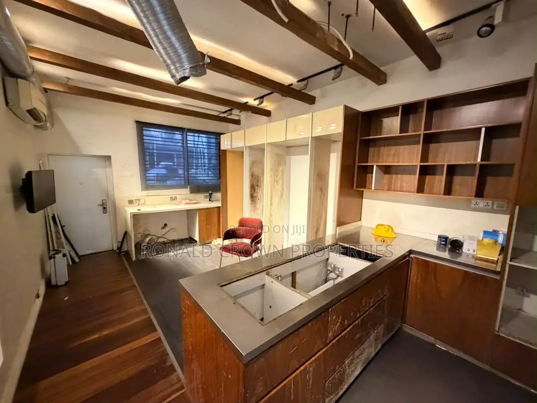 5bdrm Duplex in Banana Island for rent in Banana Island
