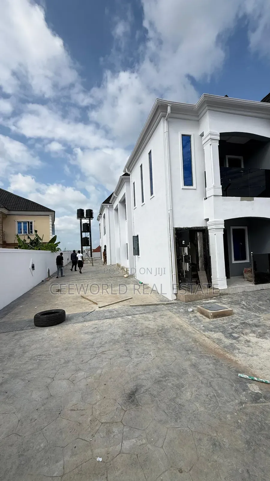 2bdrm Apartment in Kolapo Ishola Gra, Akobo for rent in Akobo