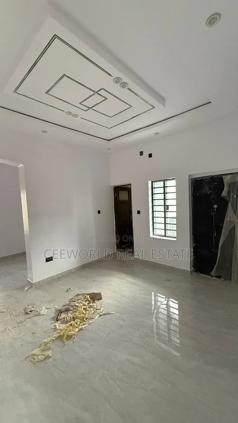 2bdrm Apartment in Kolapo Ishola Gra, Akobo for rent in Akobo