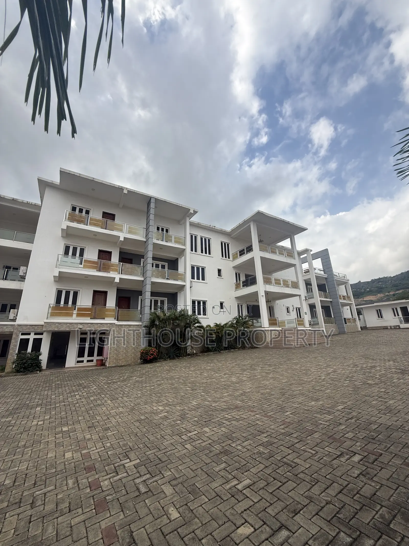 7bdrm Penthouse in Katampe Extension for rent in Katampe Extension