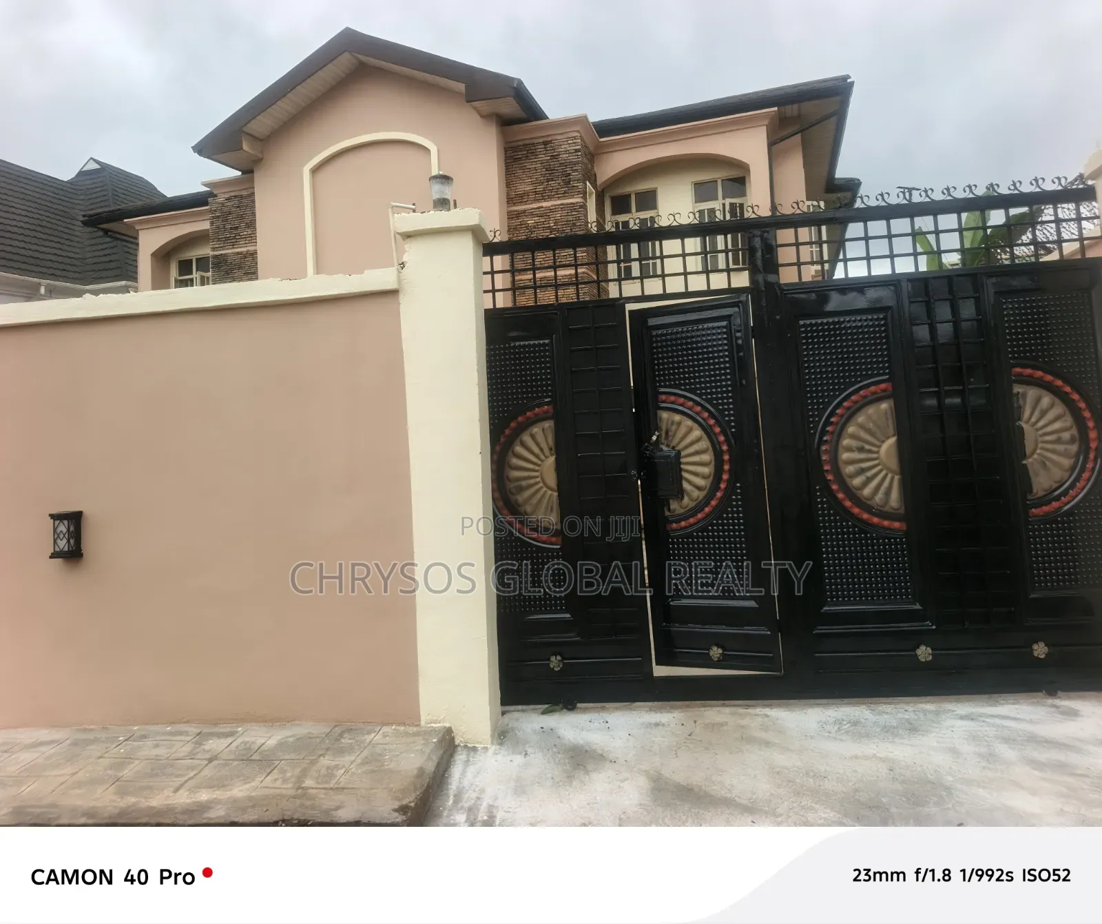 4bdrm Duplex in Okebadan Estate for rent in Akobo
