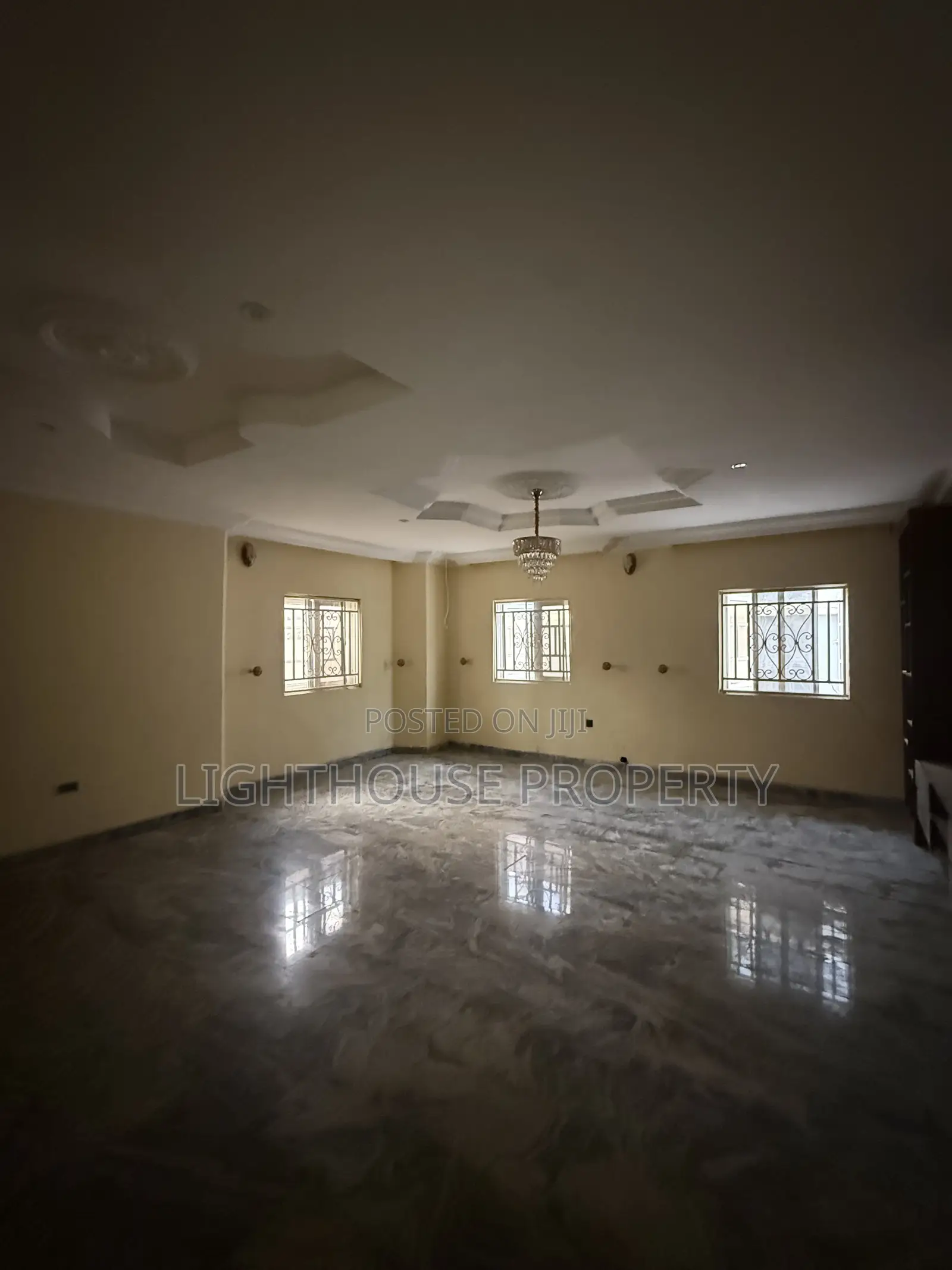 5bdrm House in Dawaki for sale in Dawaki