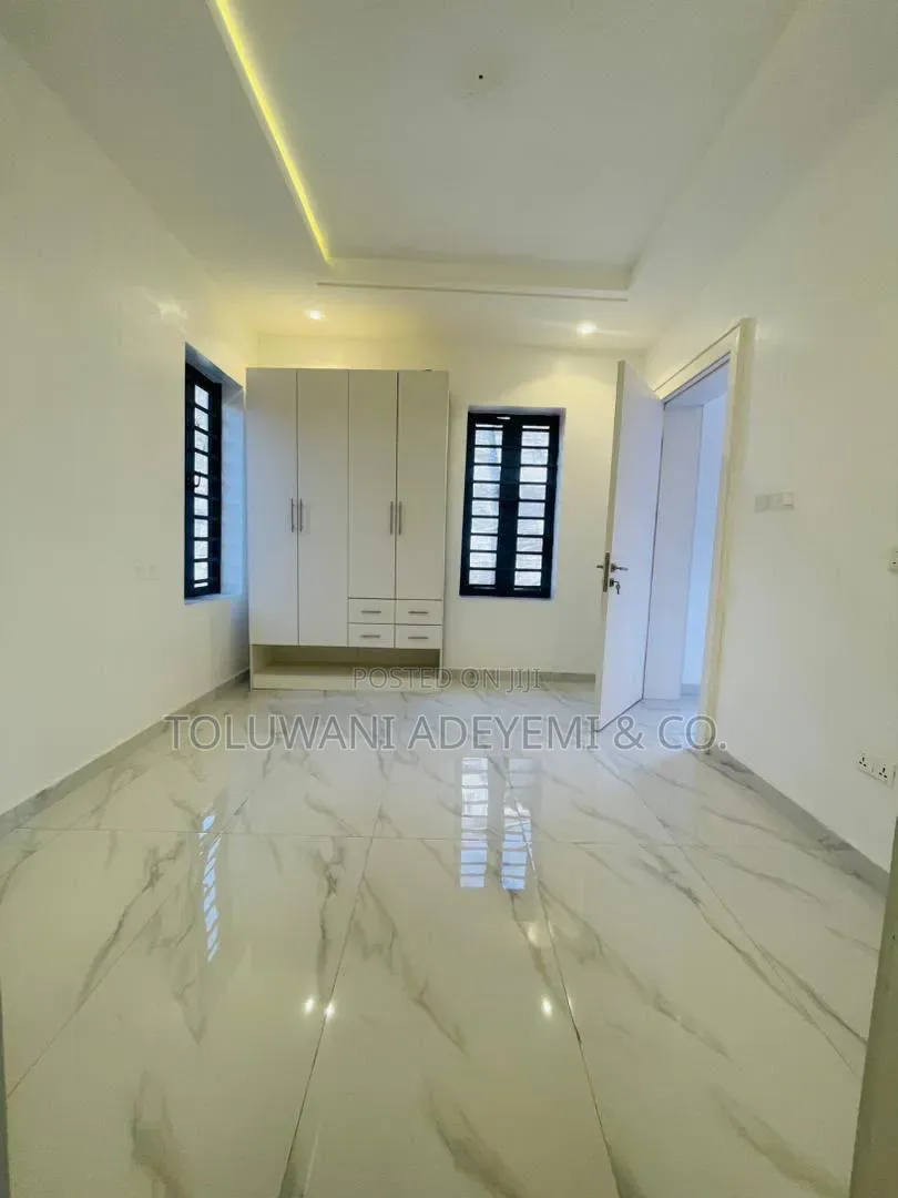 Exclusive 4 Bedroom Detached House With Bq in a Secured Estate in Berger