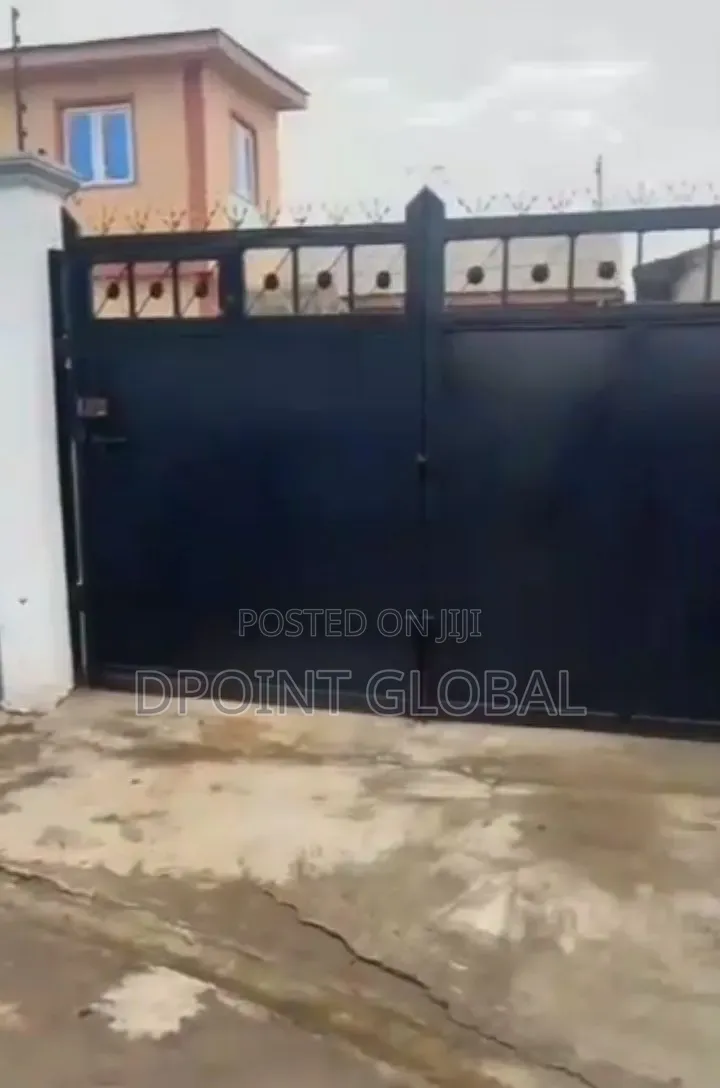 4bdrm Bungalow in Not Estate, Ipaja / Ipaja for sale in Ipaja / Ipaja