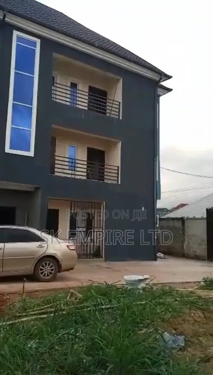 2bdrm Block of Flats in Owerri for sale in Owerri