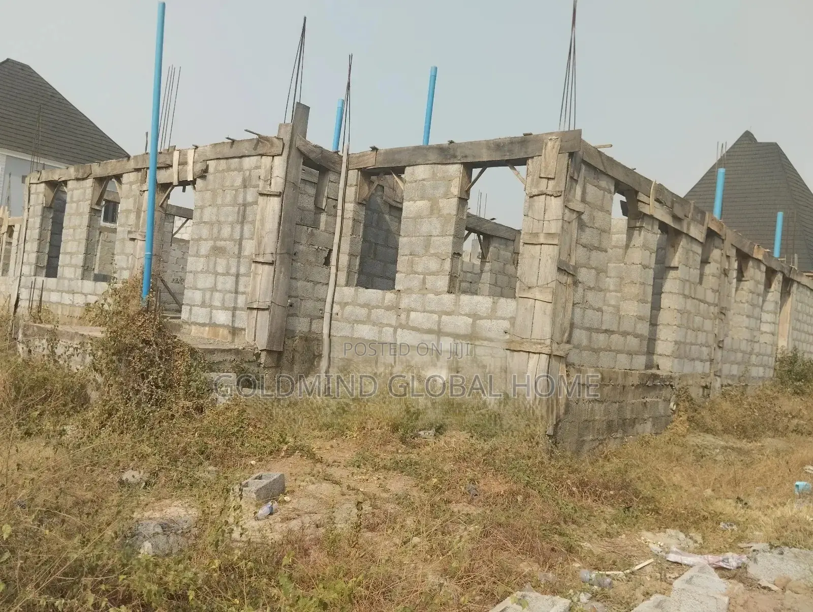 4bdrm Duplex in Lugbe District. for sale in Sabon Lugbe