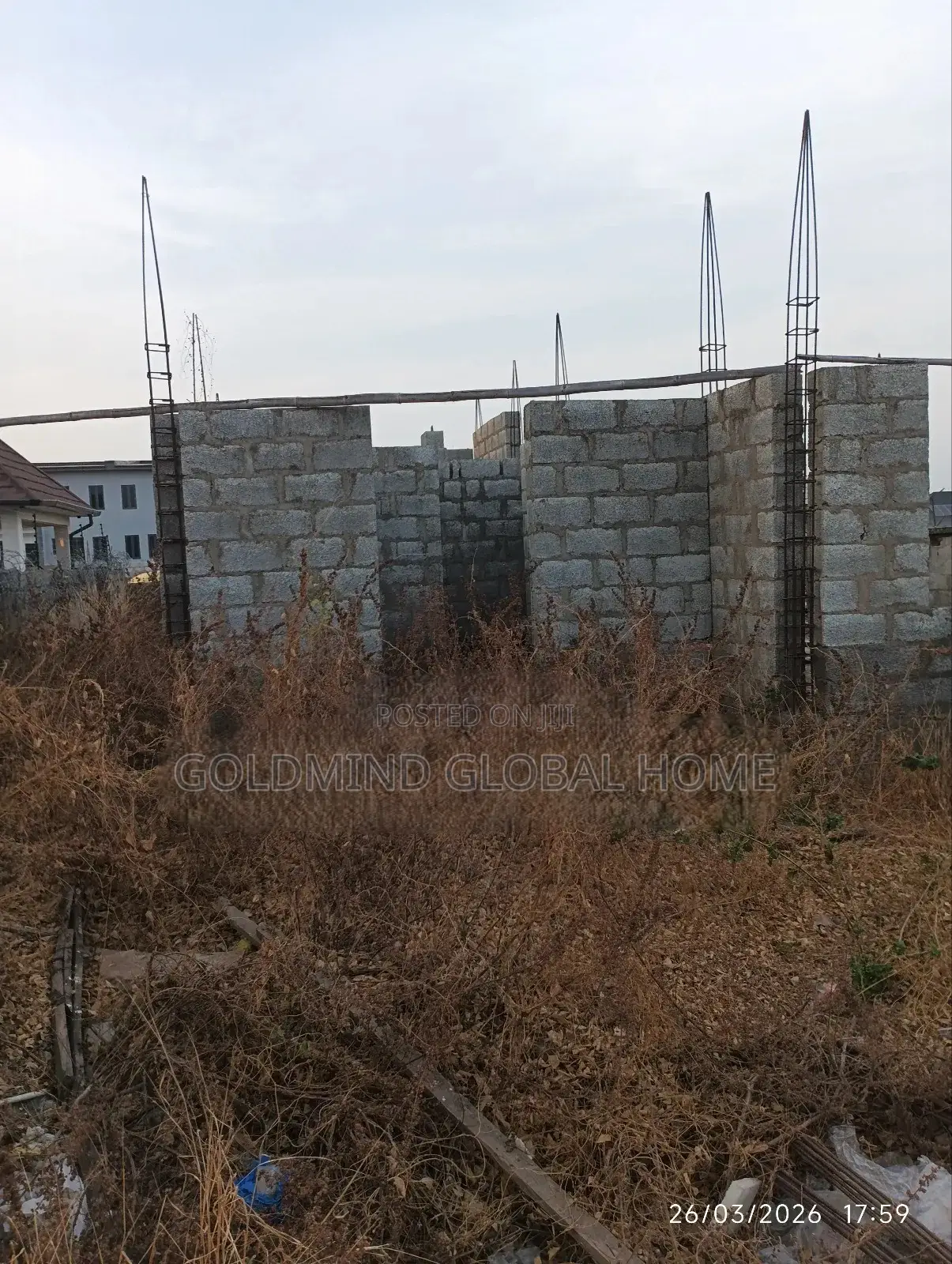 5bdrm Duplex in Lugbe District. for sale in Sabon Lugbe