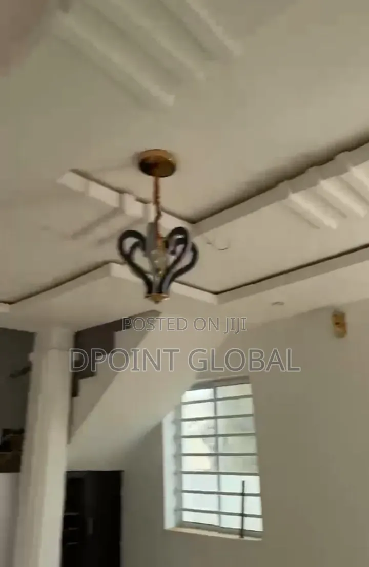 3bdrm Duplex in In Estate, Ipaja / Ipaja for sale in Ipaja / Ipaja