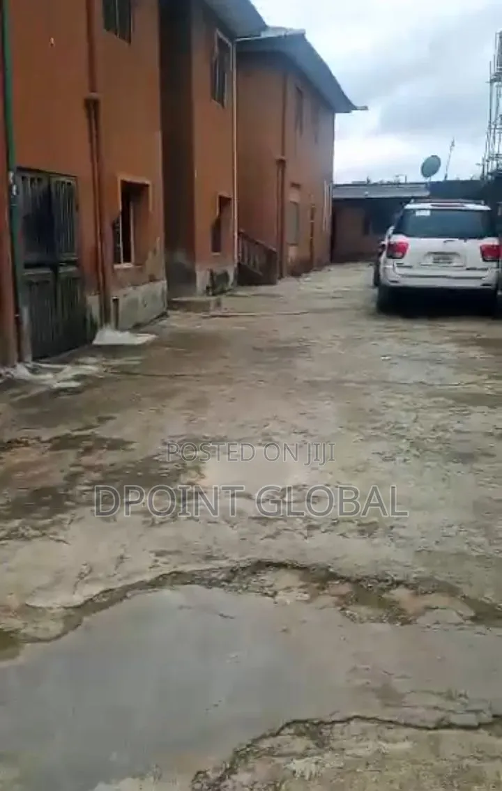 18bdrm Block of Flats in Not Estate, Egbeda for sale in Egbeda