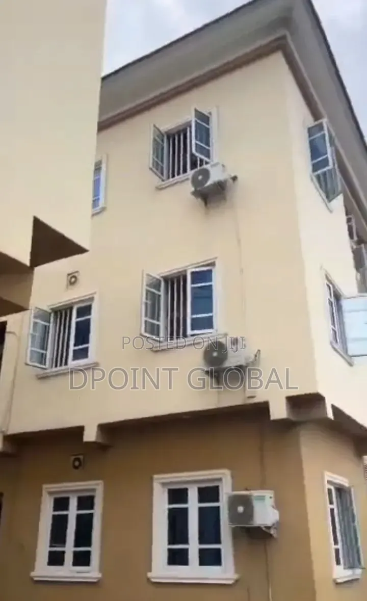 12bdrm Block of Flats in In Estate, Ago Palace for sale in Ago Palace