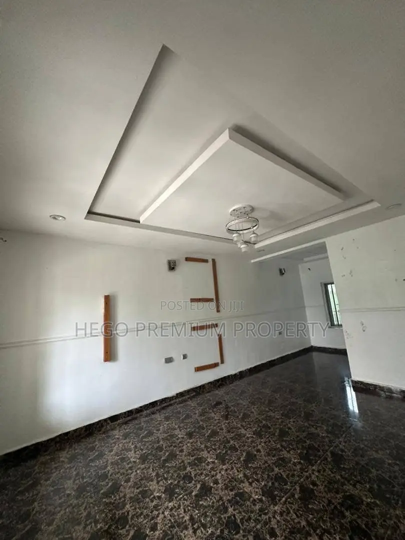 2bdrm Block of Flats in Rukpokwu Estate for sale in Rukpokwu
