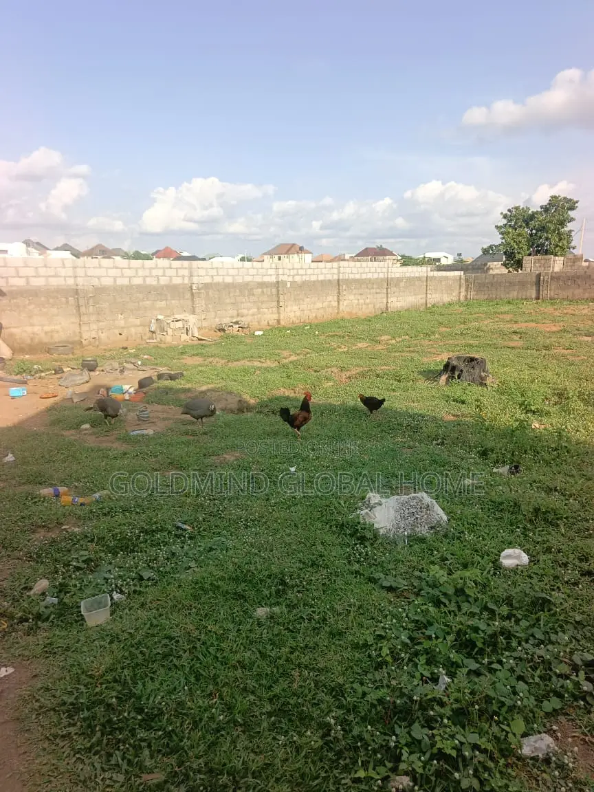 Residential Land for Sale in Lugbe. Size: 600sqm: in FHA