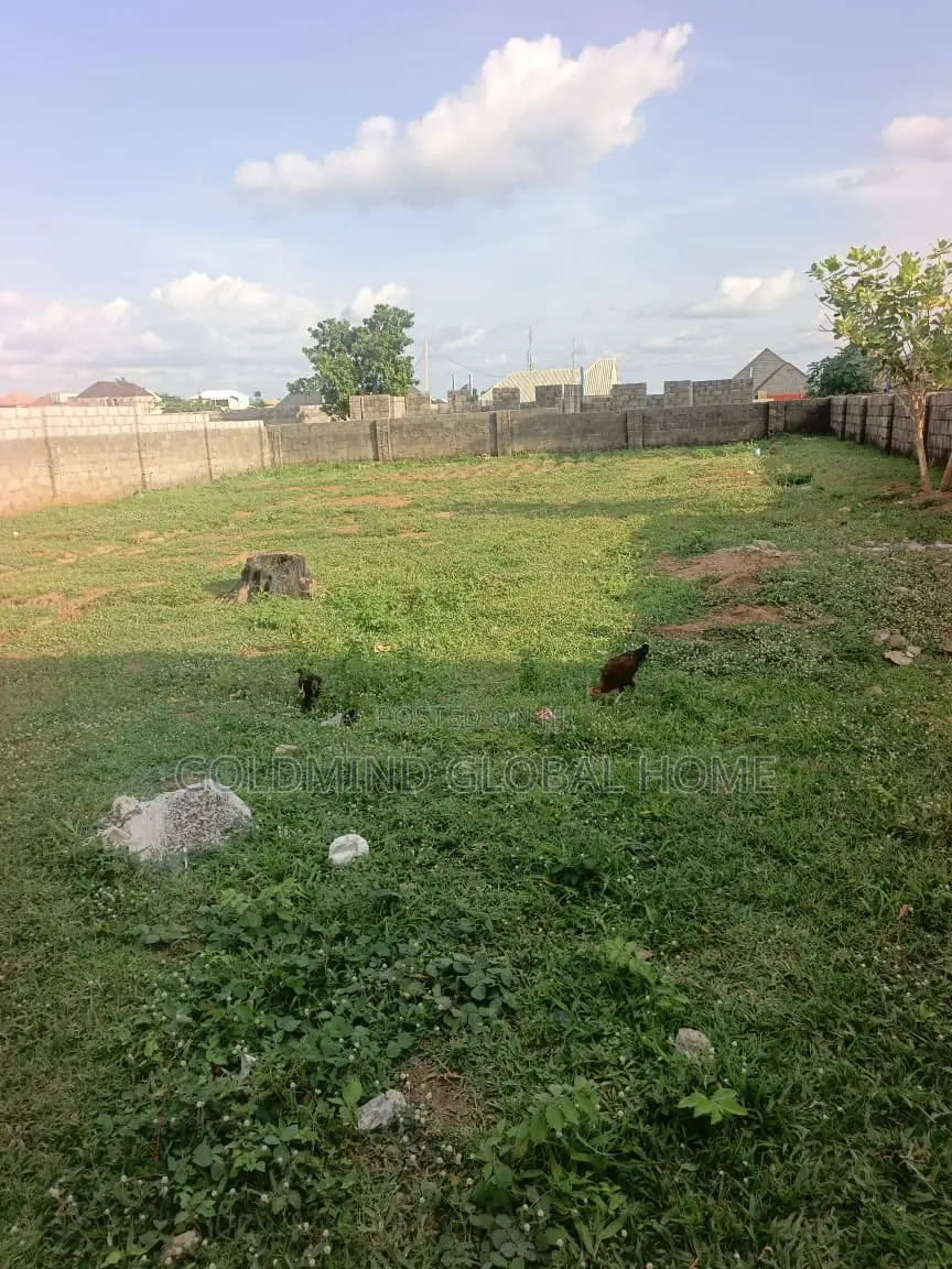 Residential Land for Sale in Lugbe. Size: 600sqm: in FHA