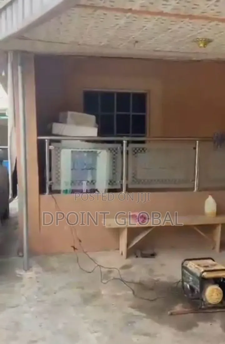 8bdrm Bungalow in Shagari Estate, Abesan for sale in Abesan