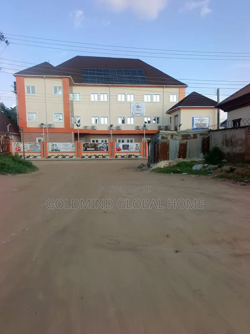 Residential Land With Fence for Sale in Fha Lugbe. Size: 800sqm: in FHA