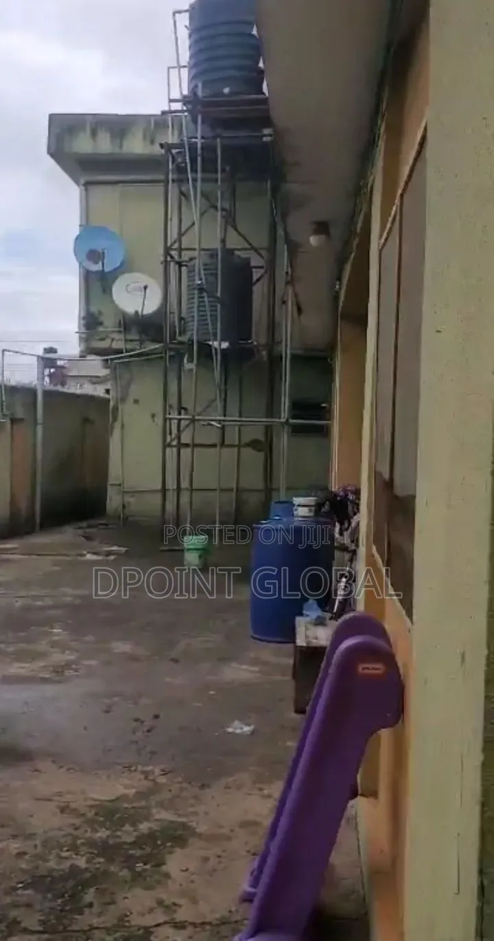 18bdrm Block of Flats in Unity Estate, Egbeda for sale in Egbeda