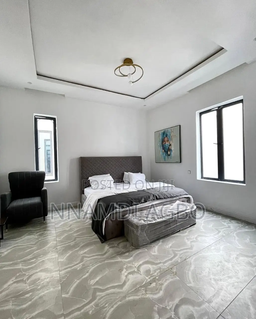 5bdrm Duplex in Lafiaji for sale in Lafiaji