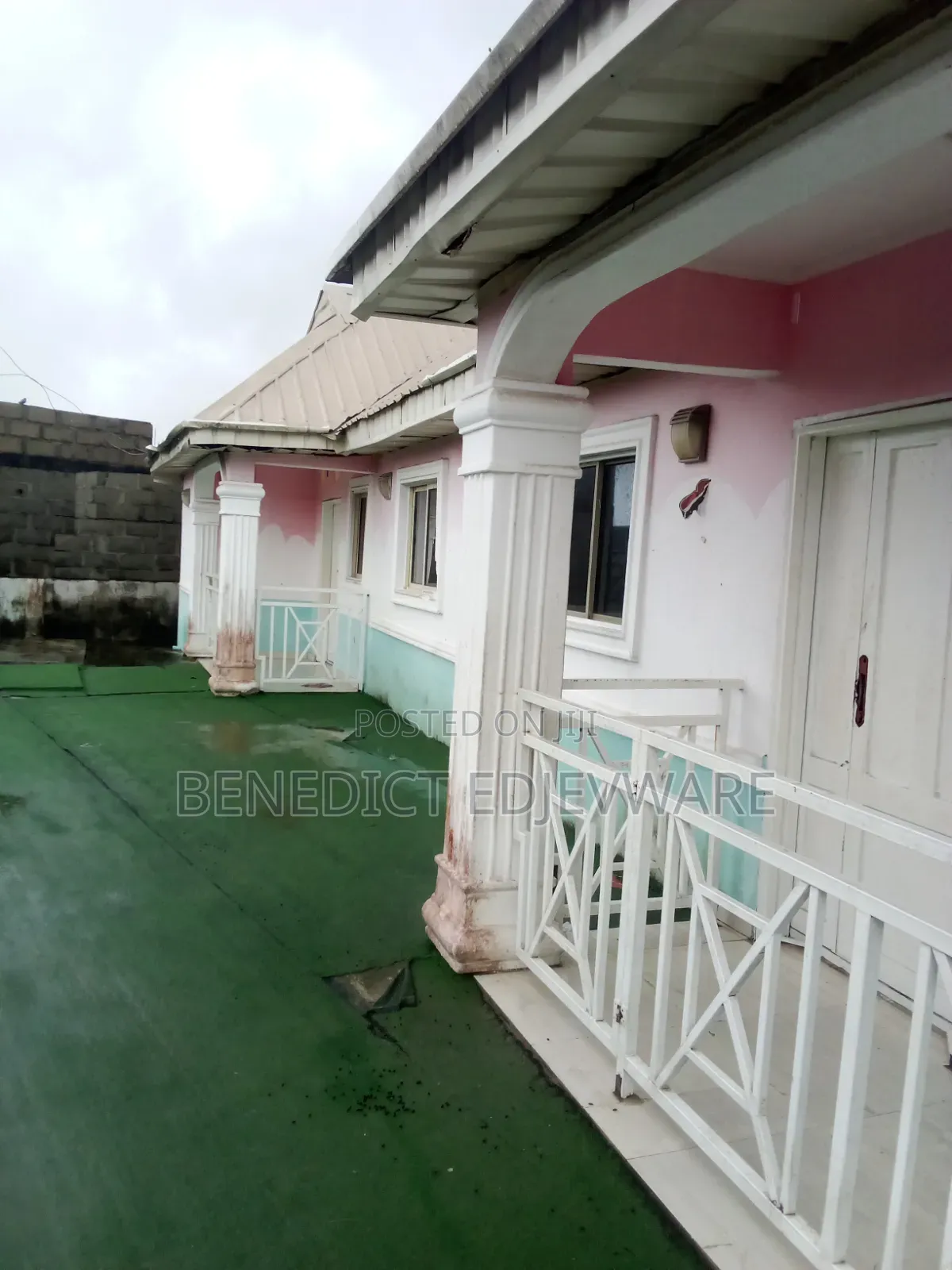 School for Lease in Awoyaya
