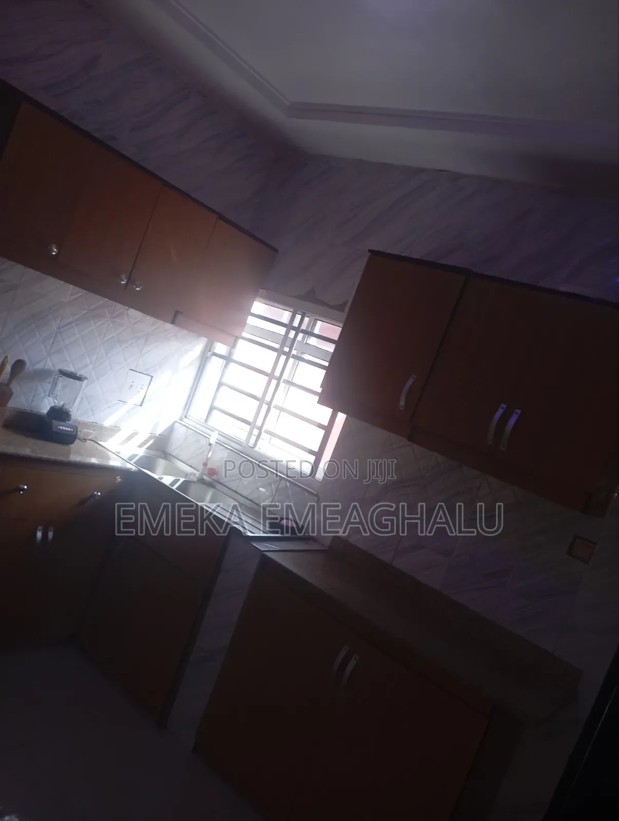 3bdrm Bungalow in Heliu Estate, Enugu for rent in Enugu