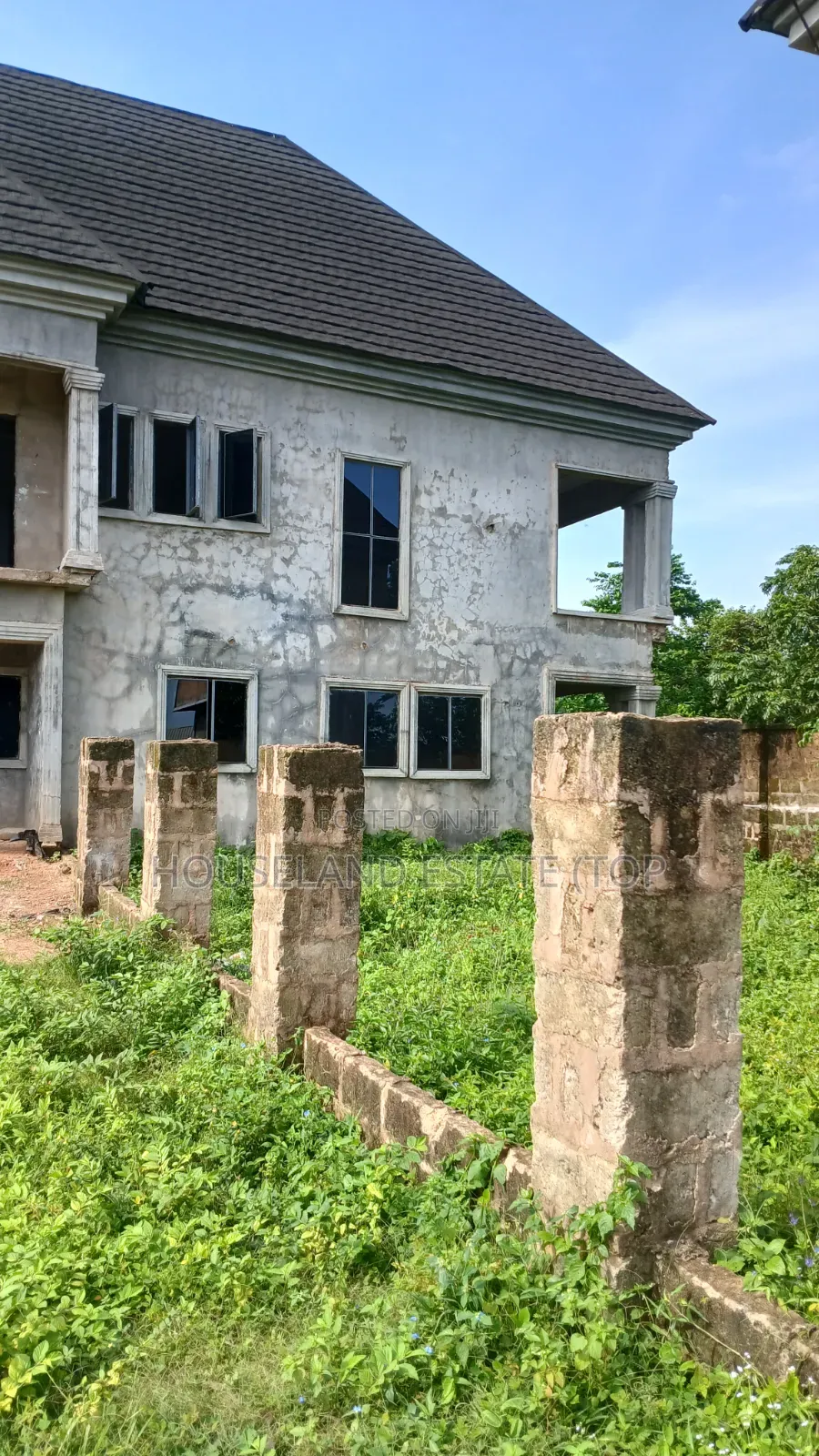 Furnished 8bdrm Bungalow in Houseland Real, Benin City for sale in Benin City