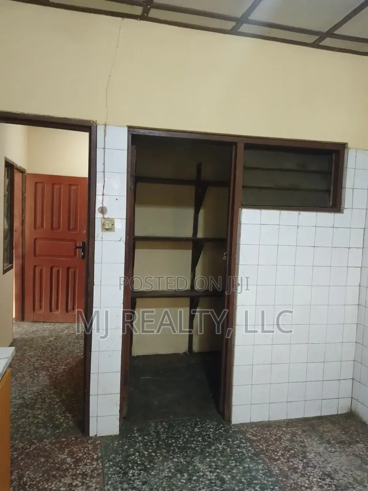 3bdrm Apartment in Awuse Estate, Opebi for rent in Opebi