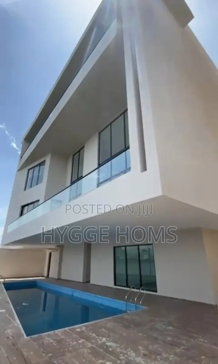 6bdrm Duplex in Banana Island Estate for sale in Banana Island