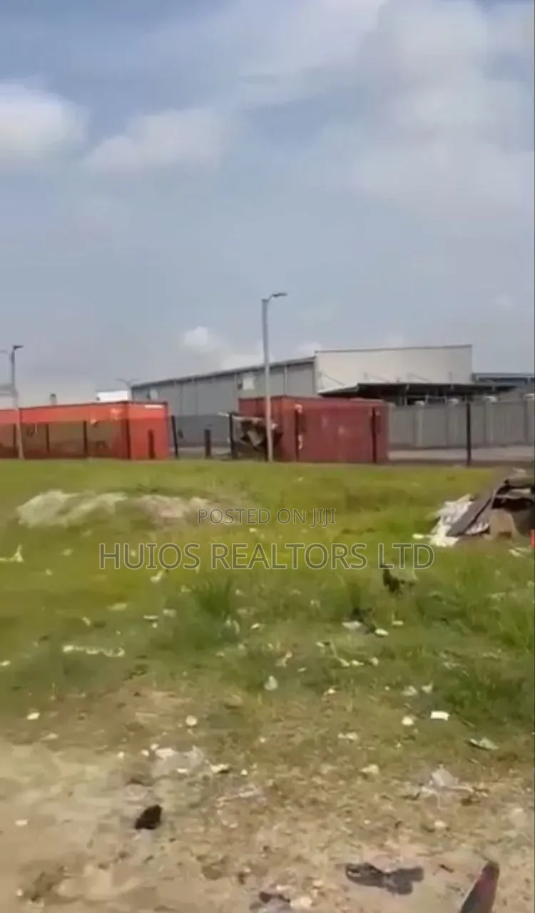 Plots of Land for Sale Beside Shoprite in Sangotedo