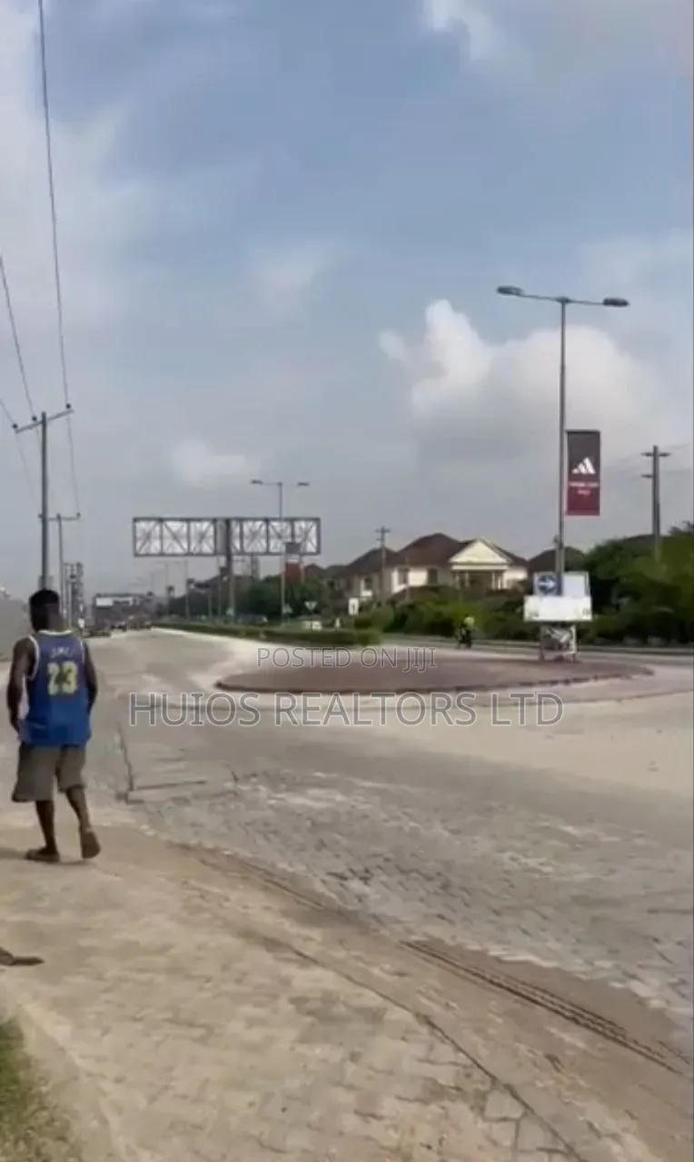 Plots of Land for Sale Beside Shoprite in Sangotedo