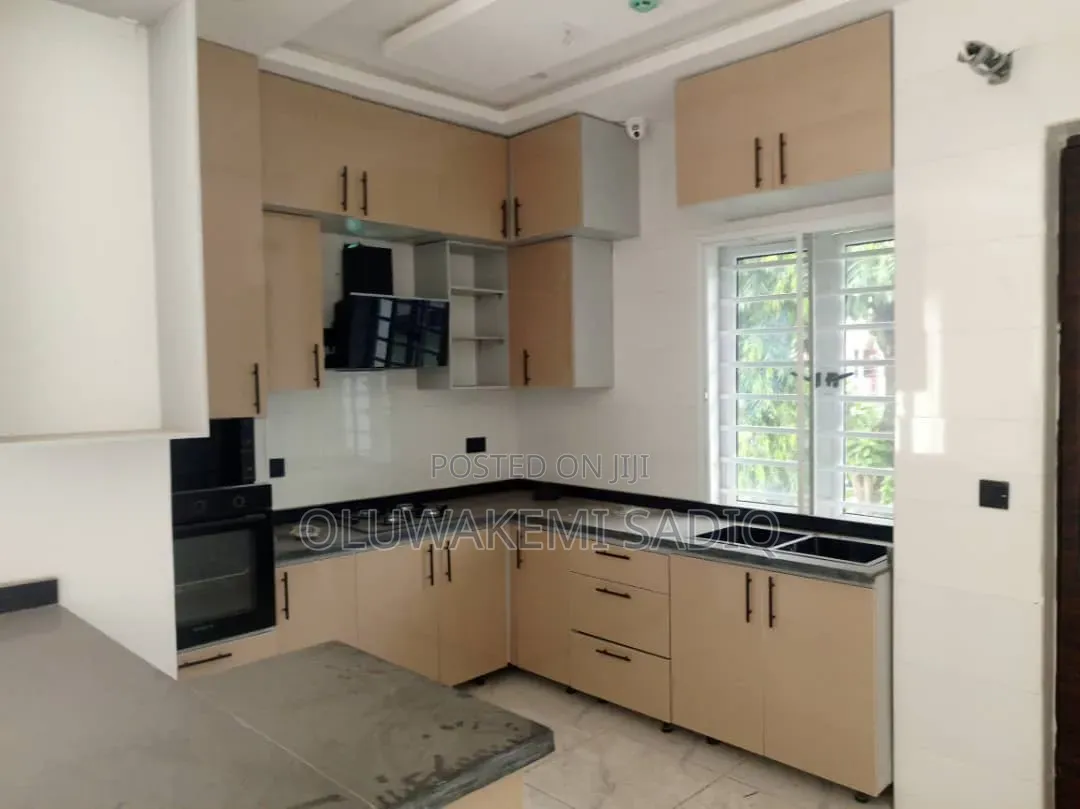 5bdrm Duplex in Ikeja for rent in Ikeja GRA