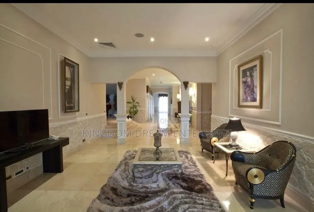 Furnished 7bdrm Villa in Banana Island Ikoyi for sale in Banana Island