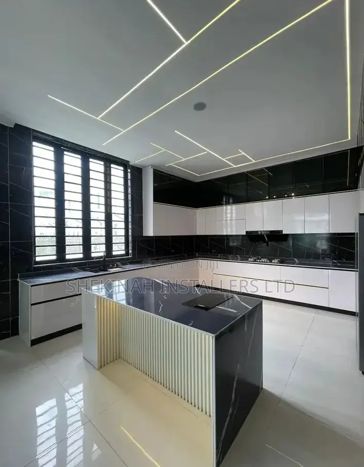 Furnished 5bdrm Duplex in Chevron Lekki for sale in Chevron