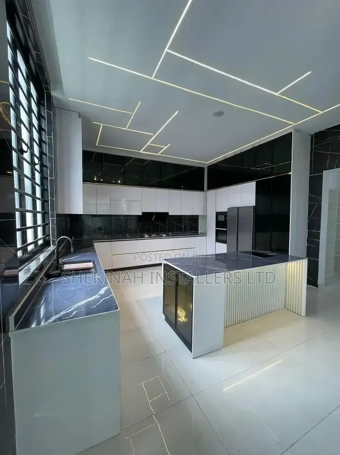 Furnished 5bdrm Duplex in Chevron Lekki for sale in Chevron
