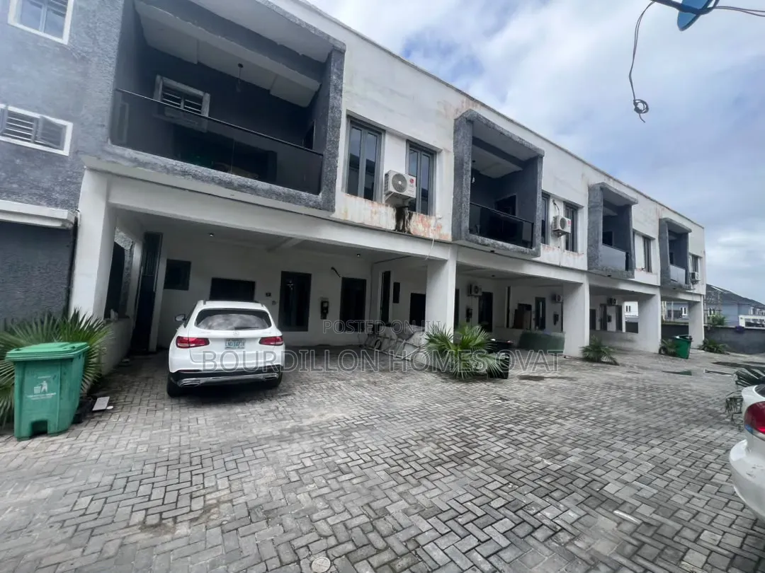 4bdrm Duplex in Orchid Lekki Lagos for sale in Lekki Expressway