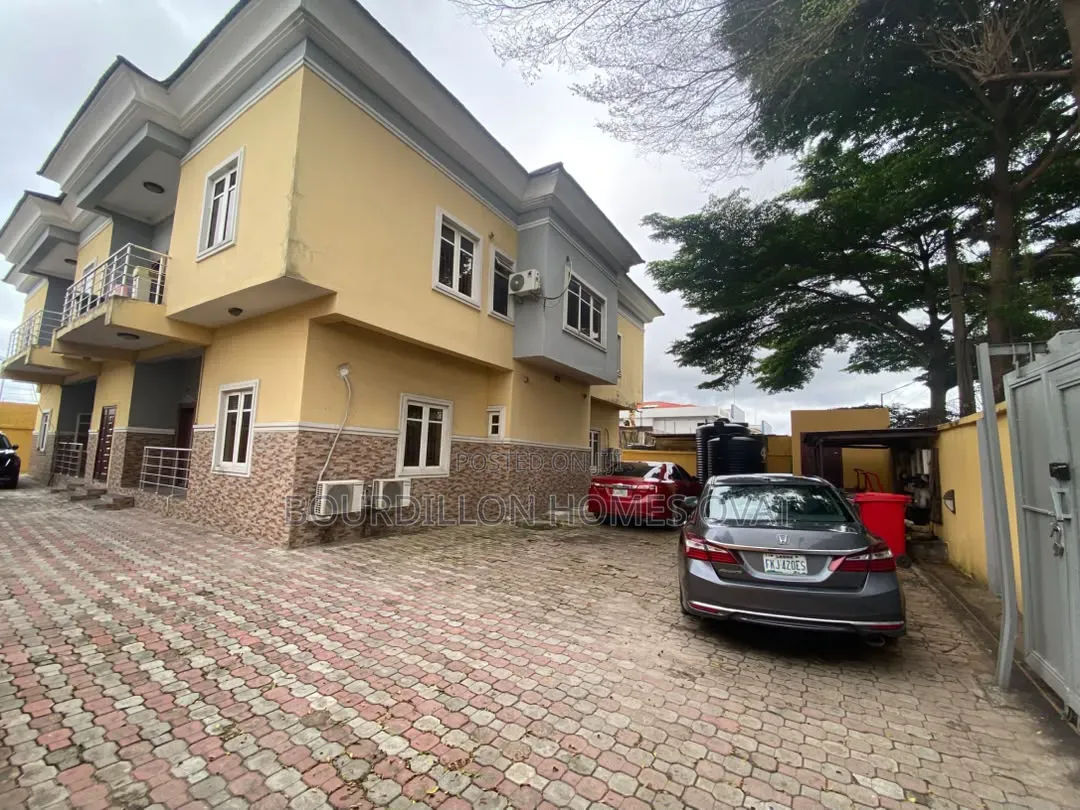 2bdrm Apartment in Lekki Phase 1 for rent in Lekki Phase 1