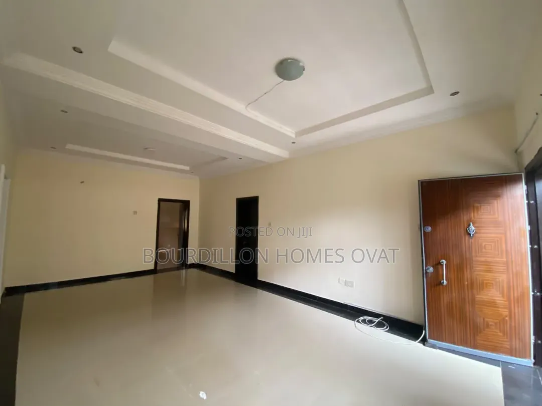 2bdrm Apartment in Lekki Phase 1 for rent in Lekki Phase 1