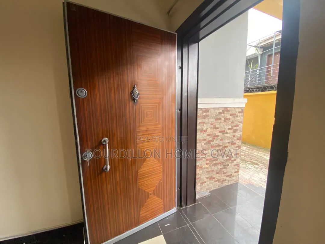 2bdrm Apartment in Lekki Phase 1 for rent in Lekki Phase 1