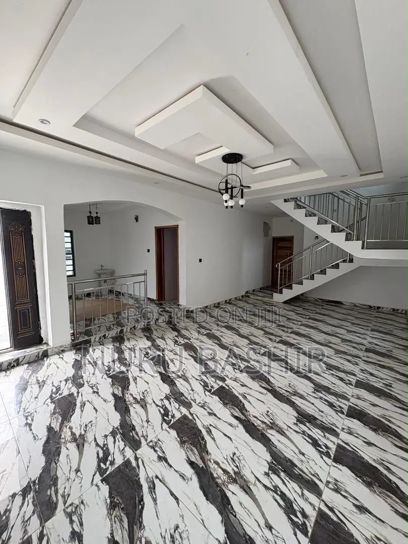 Furnished 4bdrm Duplex in Kolapo Ishola, Akobo for sale in Akobo