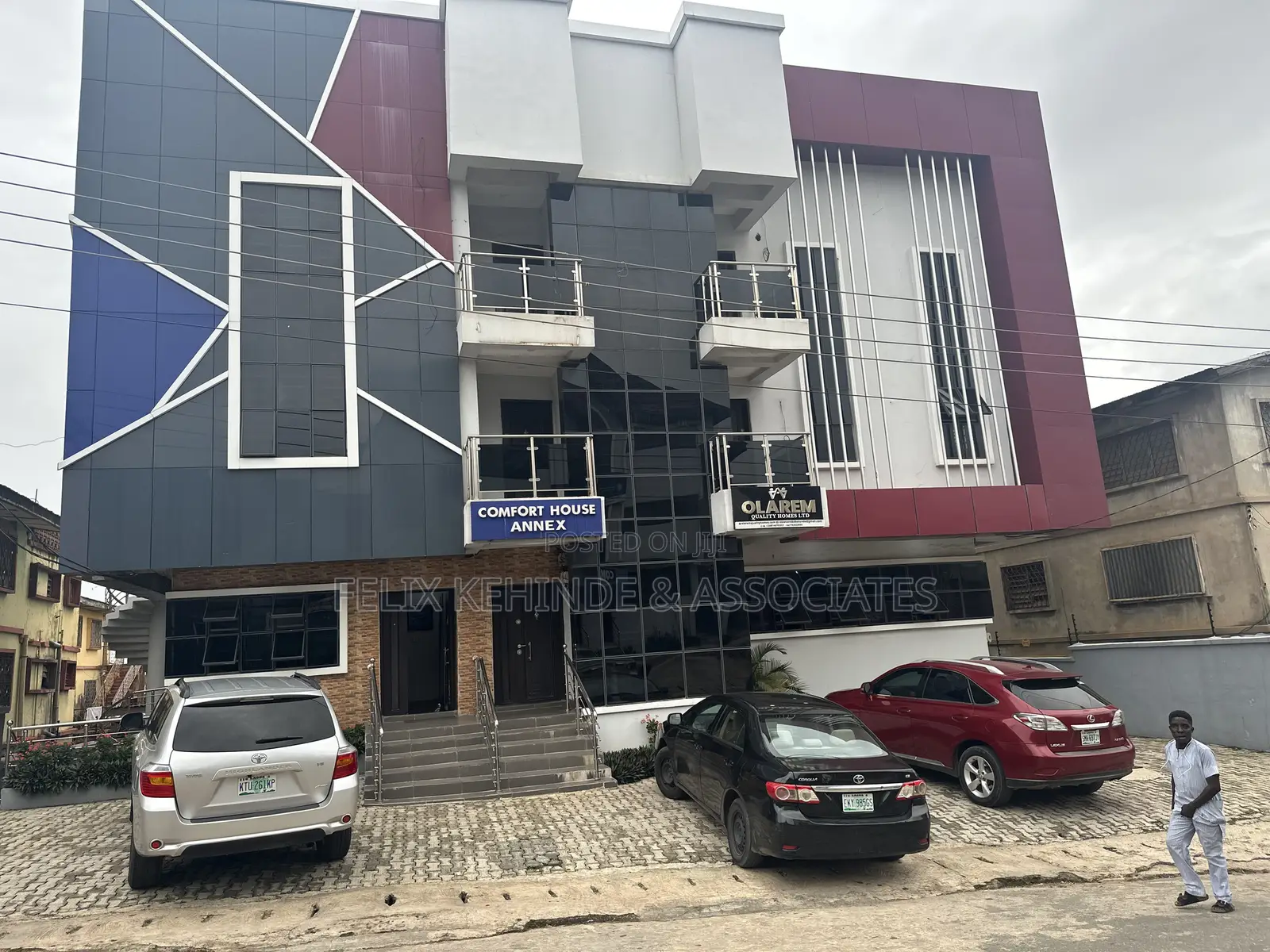 Modern Corporate Office at Mokola in Bodija