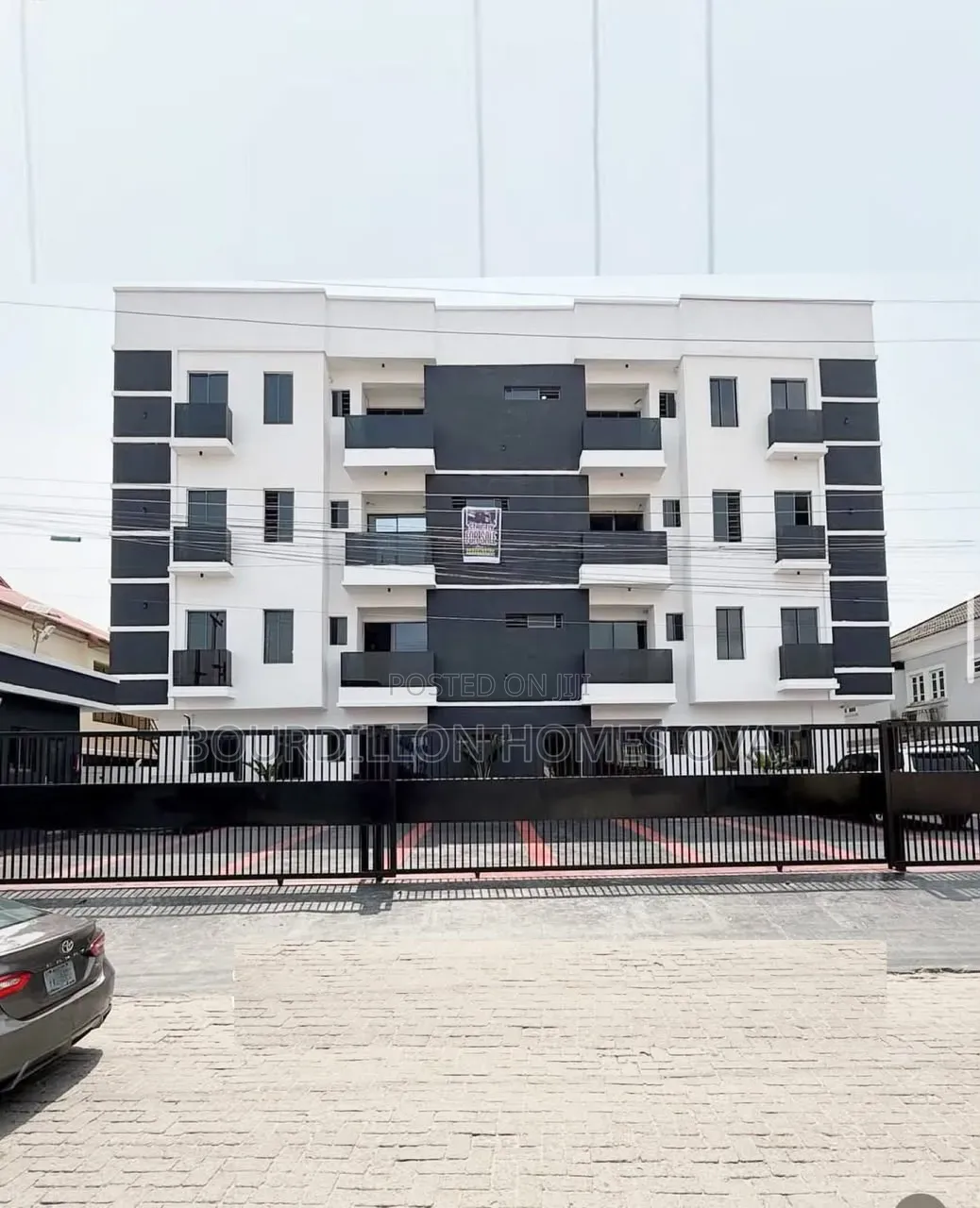 2bdrm Apartment in Lekki Phase 1 for sale in Lekki Phase 1