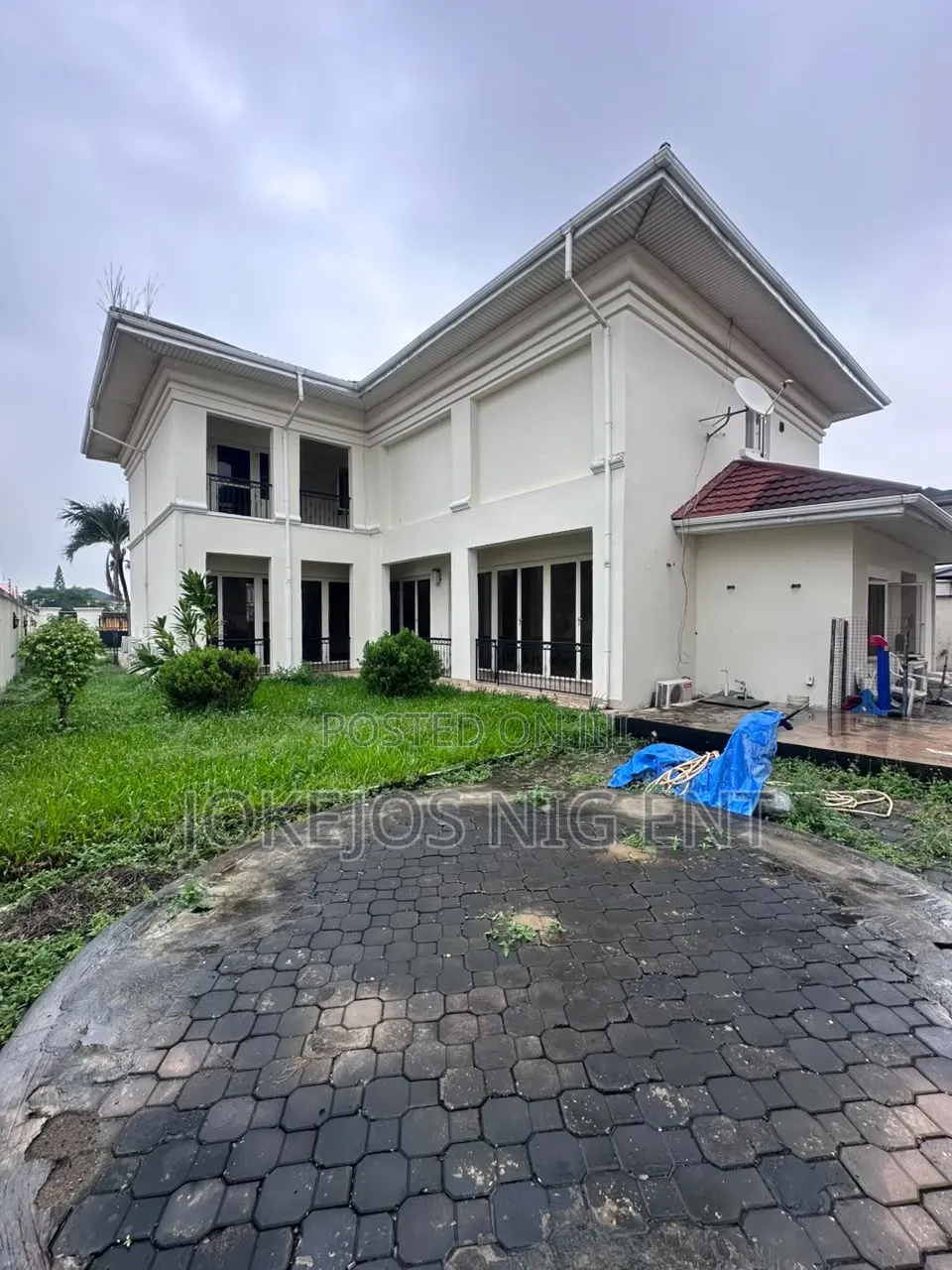 6bdrm Duplex in Vgc Victoria Garden, Off Lekki-Epe Expressway for sale in Off Lekki-Epe Expressway