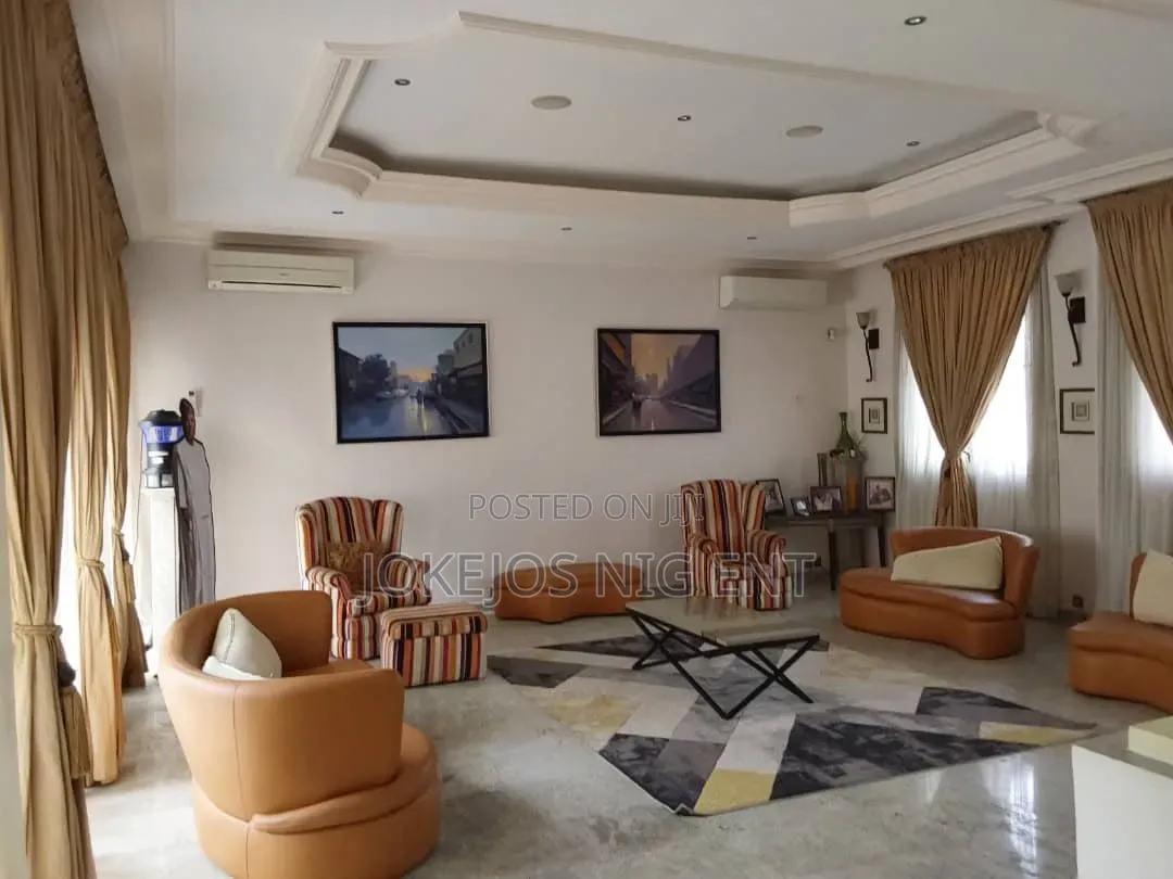 6bdrm Duplex in Vgc Victoria Garden, Off Lekki-Epe Expressway for sale in Off Lekki-Epe Expressway