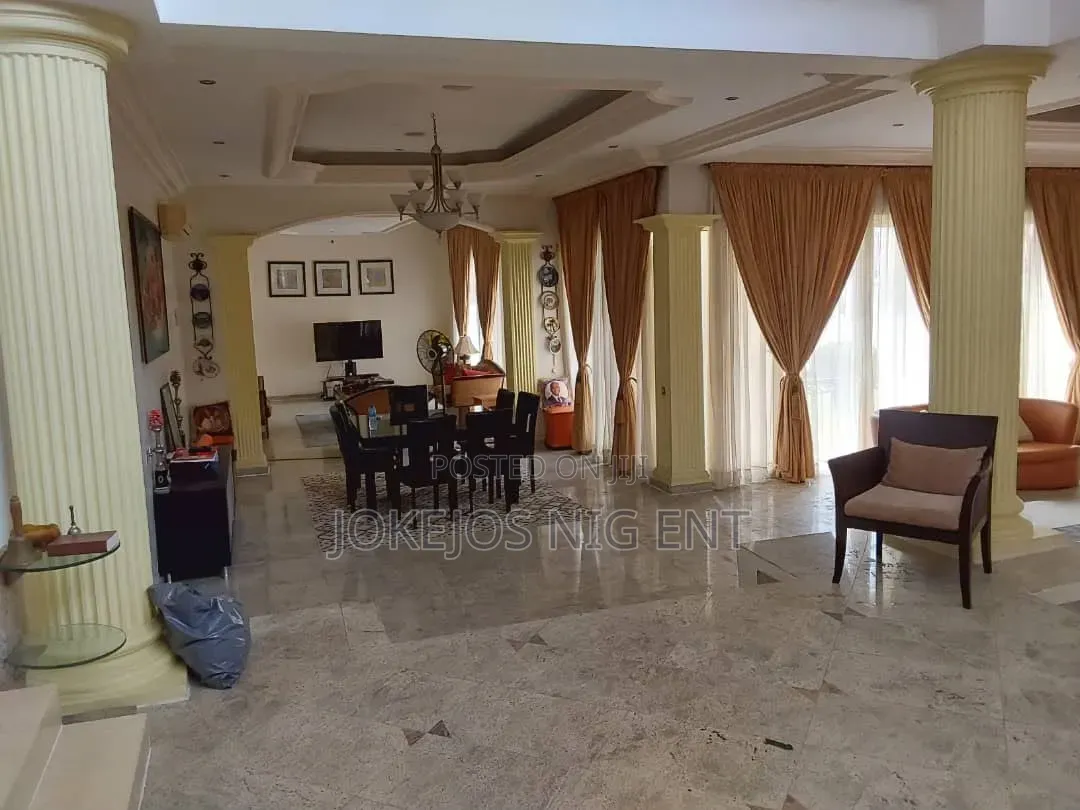 6bdrm Duplex in Vgc Victoria Garden, Off Lekki-Epe Expressway for sale in Off Lekki-Epe Expressway