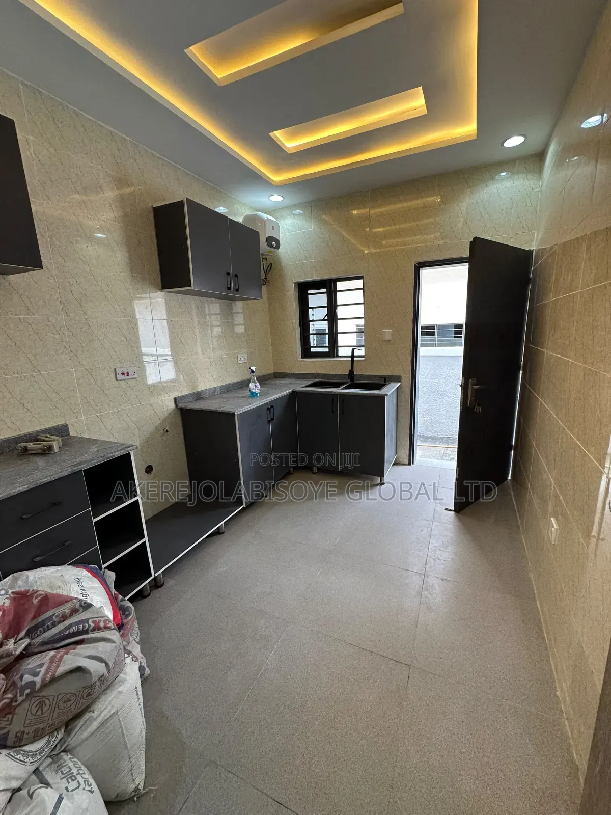 3bdrm Bungalow in Citec Mbora Abuja for sale in Mbora