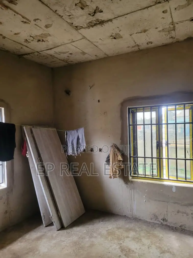 3bdrm Block of Flats in Kaura for sale in Kaura