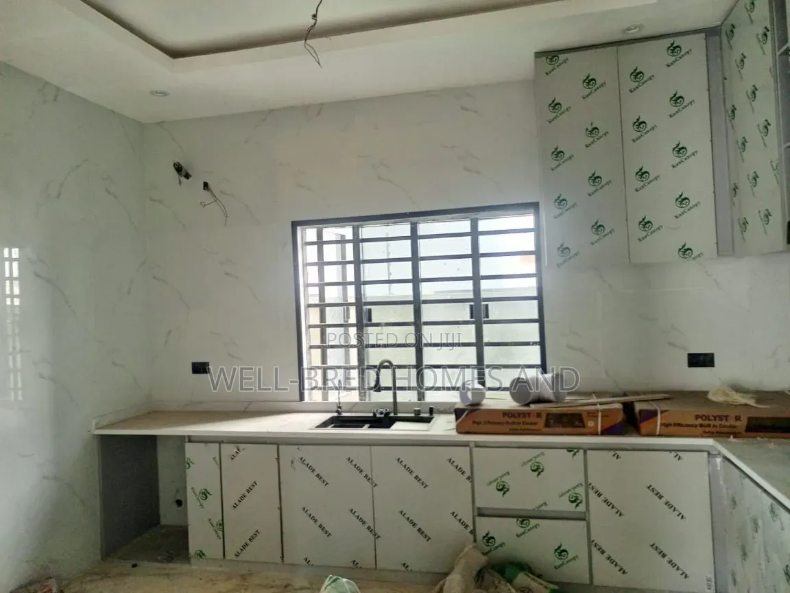 5bdrm Duplex in Adeniyi Jones for rent in Adeniyi Jones