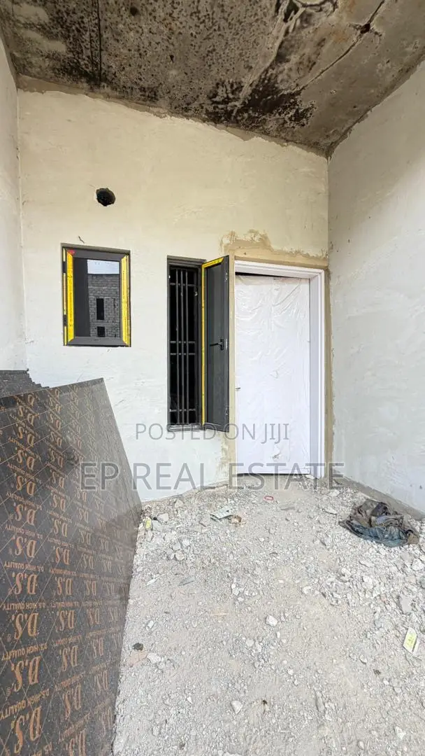 5bdrm Duplex in Jabi for sale in Jabi