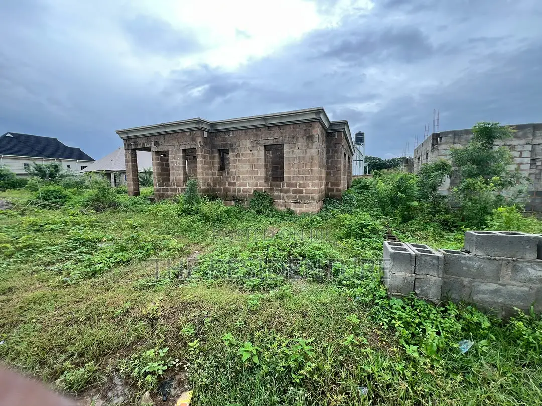 3bdrm Bungalow in Akala Express for sale in Akala Express