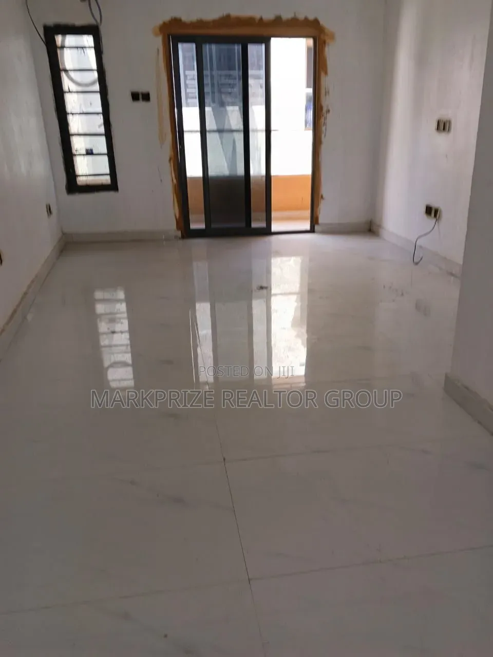 5bdrm Duplex in Ogudu Gra Lagos for sale in Ogudu GRA