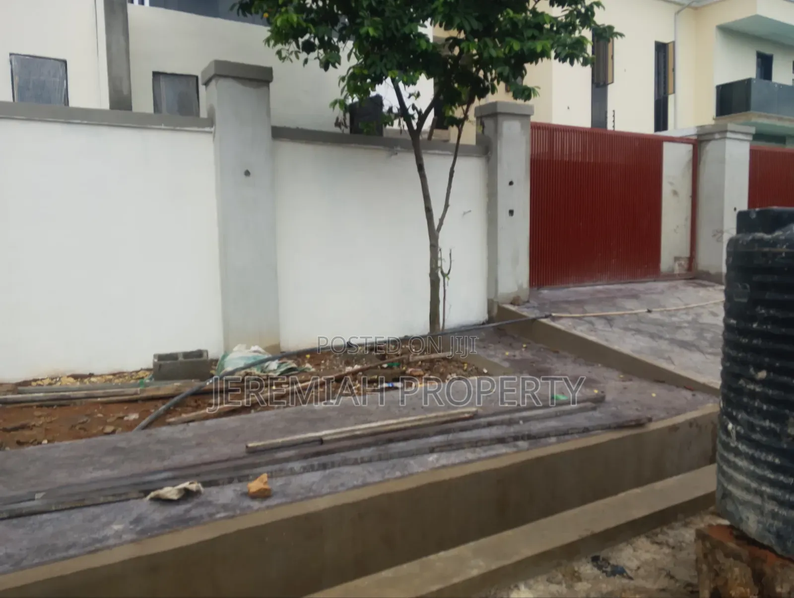 5bdrm Duplex in Berger for sale in Berger