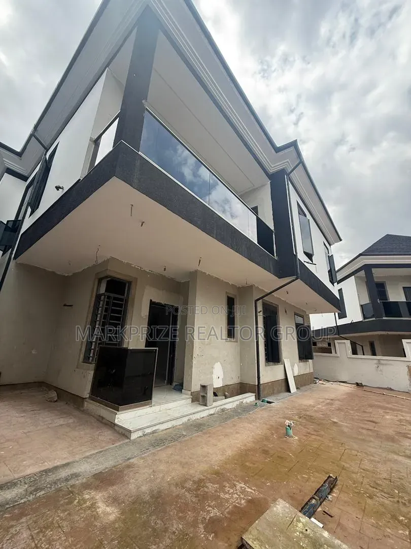 5bdrm Duplex in Omole Phase 1 Lagos for sale in Omole Phase 1